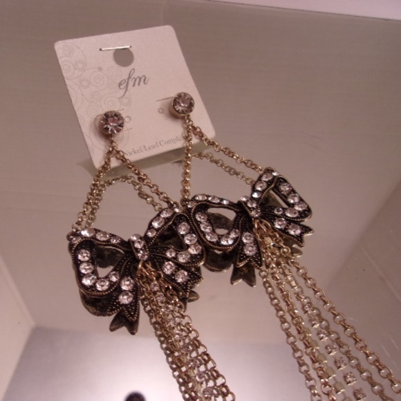 EFM EARRINGS RETAIL $25 J44-5 - Picture 1 of 5